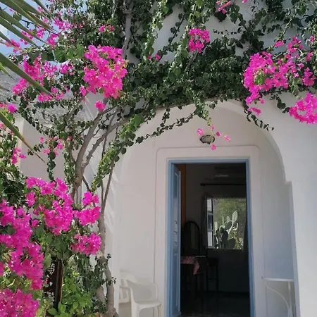 아파트 Vocamvilia Kamári