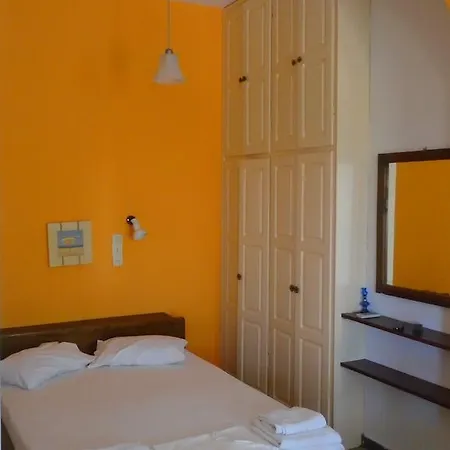 Vocamvilia * Kamári