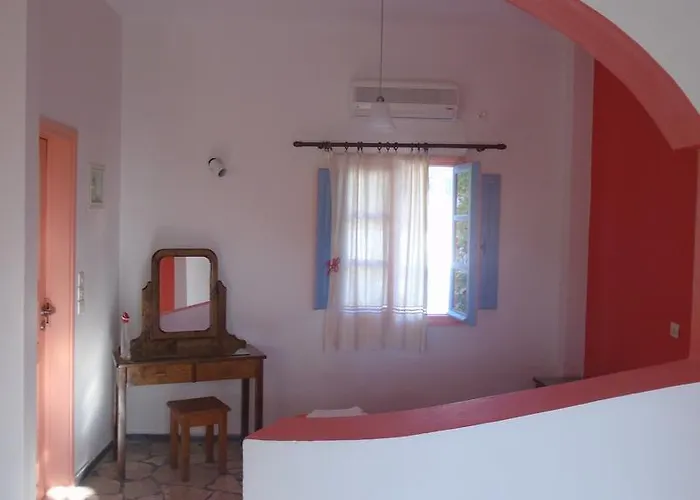 Vocamvilia * Kamári